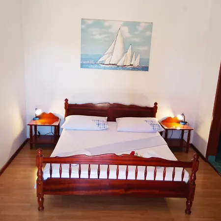 Πανσιόν Anita 3*