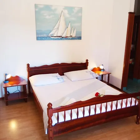 Πανσιόν Anita 3*