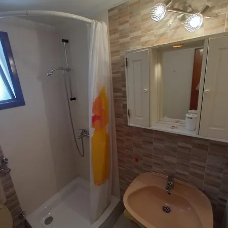 Anita Πανσιόν 3*